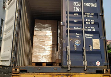 Approximately how many glass bottles would fit in 20GP 40GP 40HQ